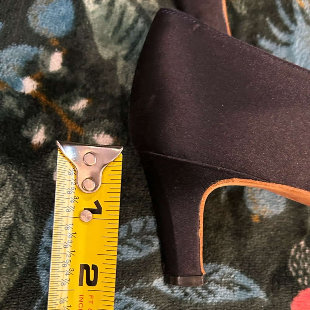 Vintage Giorgio Armani Dark Blue Satin Covered Heels - Picture 9 of 9